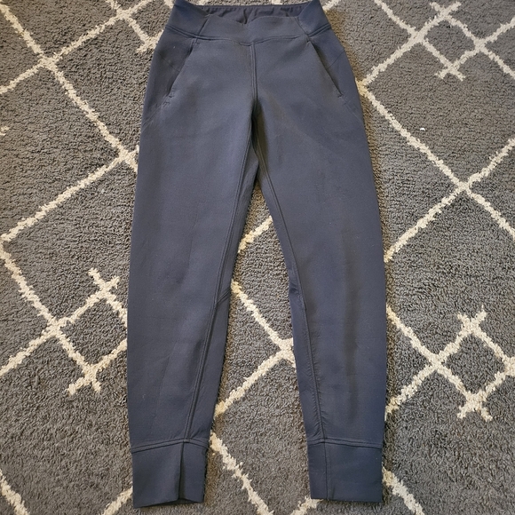 Lululemon Embrace the Space Pant 29” Size 4 - Picture 3 of 10